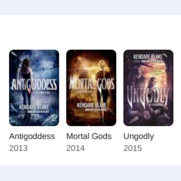 2 pack Novels; "Mortal Gods" & "Antigoddess" by Kendare Blake (The Goddess War) - Picture 11 of 11